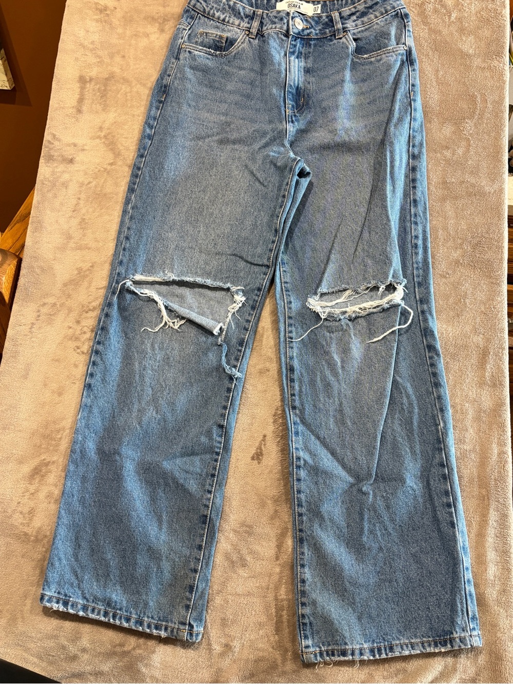 refuge Straight Leg Blue Distressed Jeans